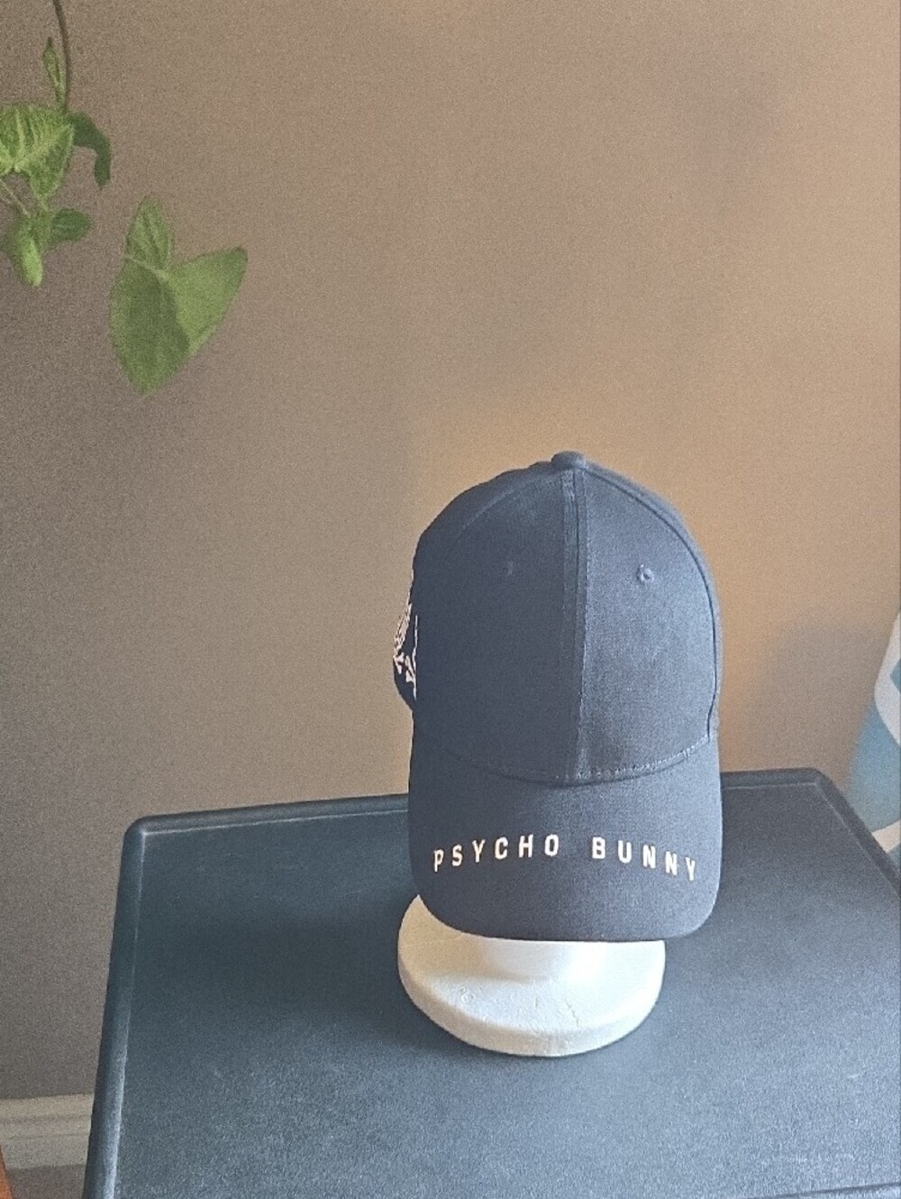 PSYCHO BUNNY Black Baseball Cap with White Embroidered Logo - Picture 2 of 9